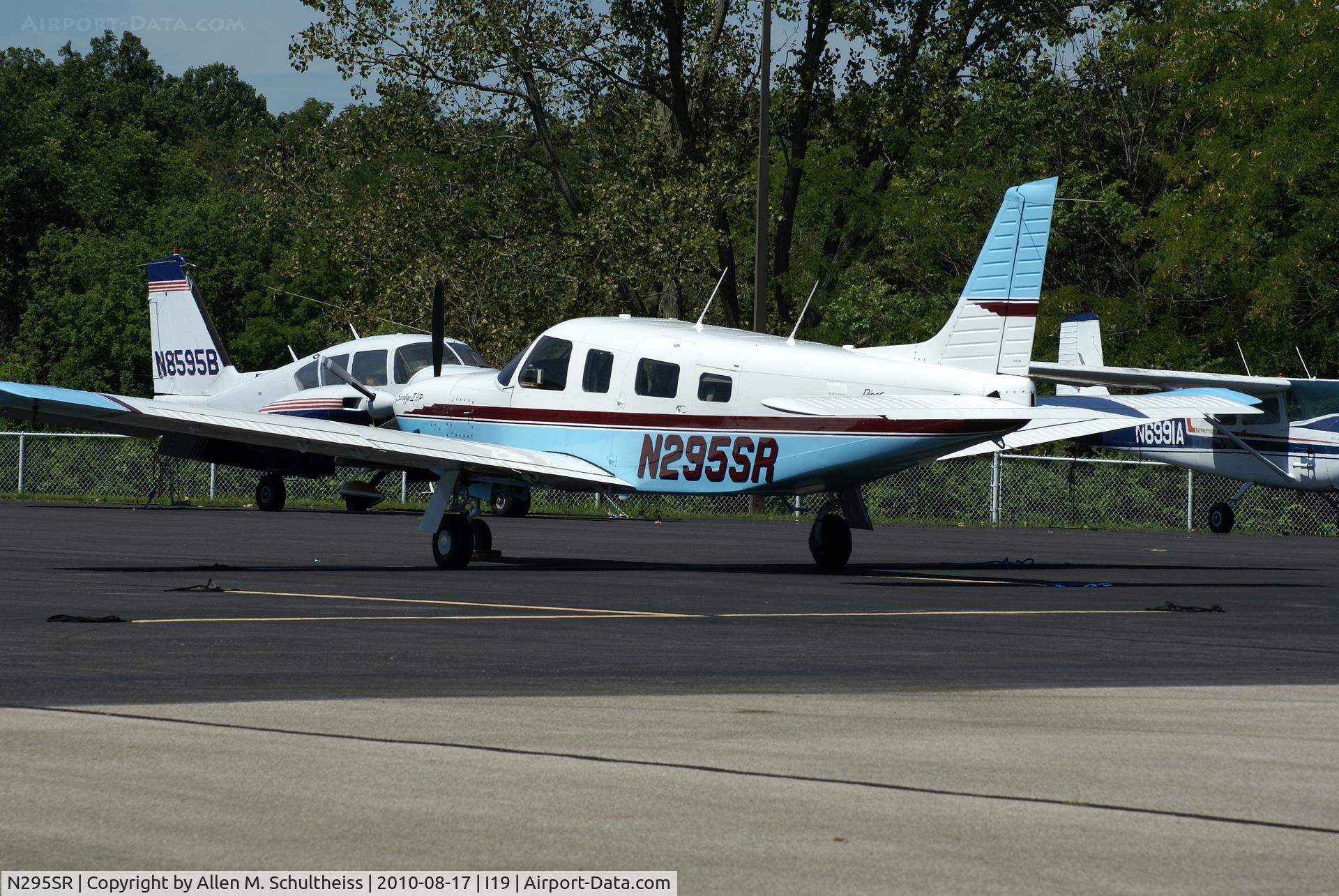 N295SR, 1994 Piper PA-32R-301 C/N 3213089, 1994 Piper PA-32R-301