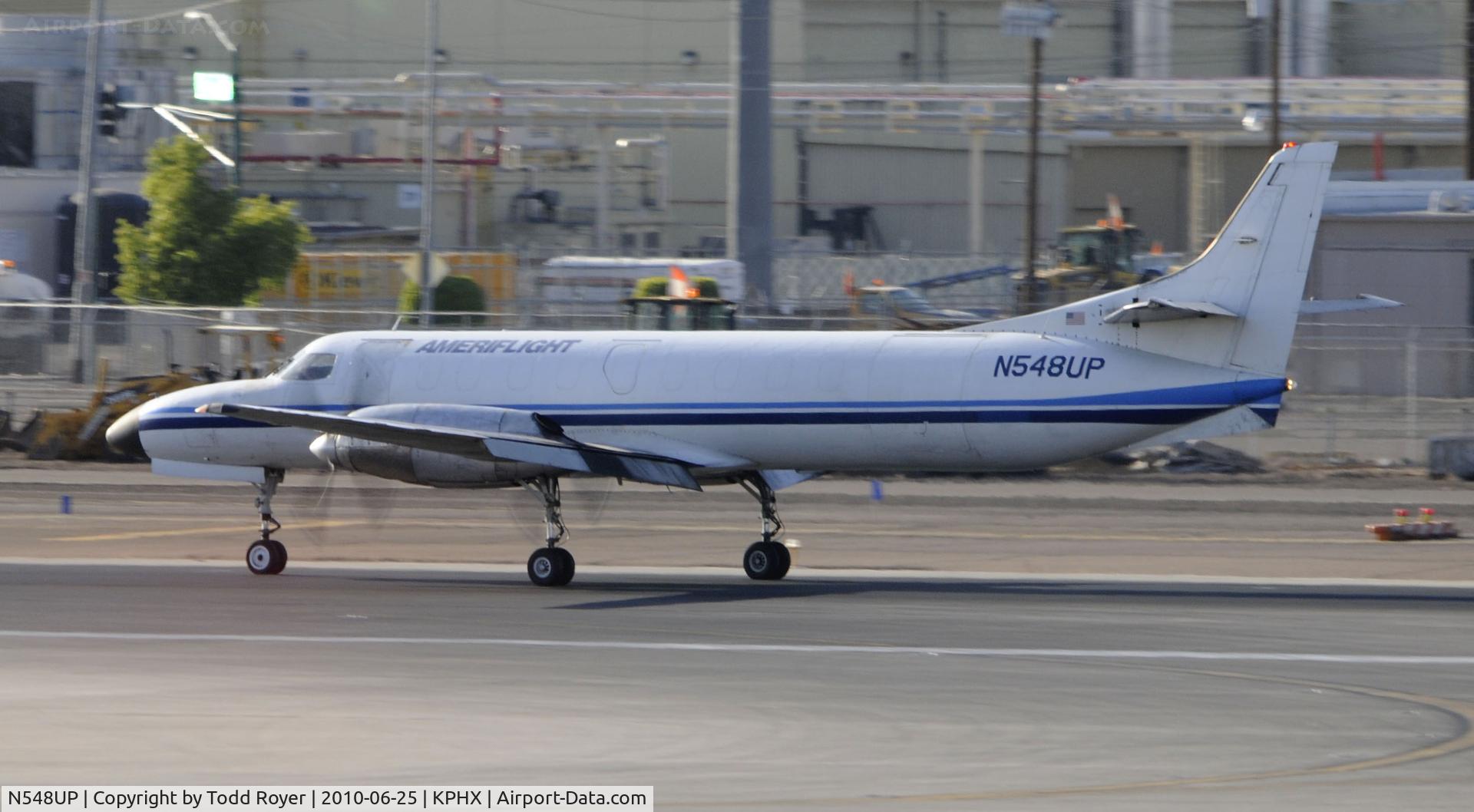N548UP, 1983 Swearingen SA-227AT Metro III C/N AT-548, Landing at PHX
