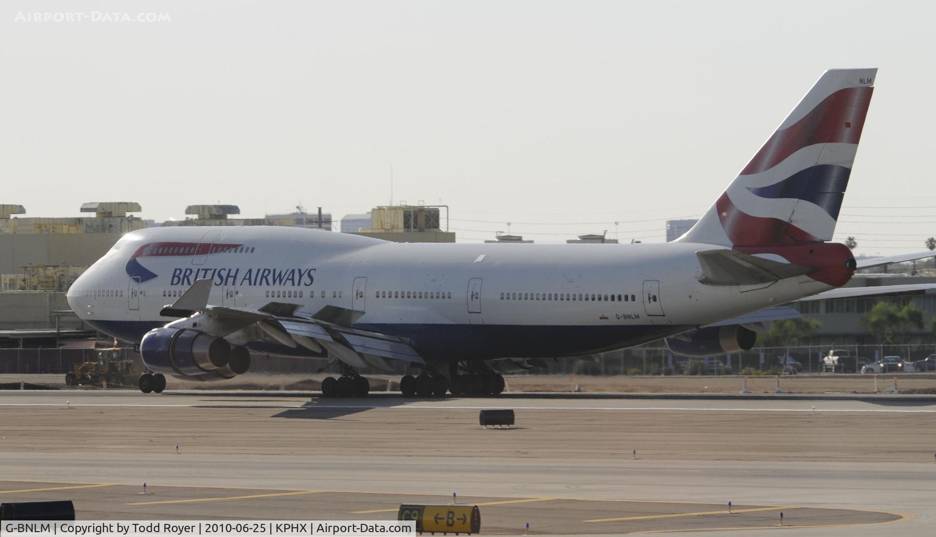G-BNLM, 1990 Boeing 747-436 C/N 24055, Landing at PHX