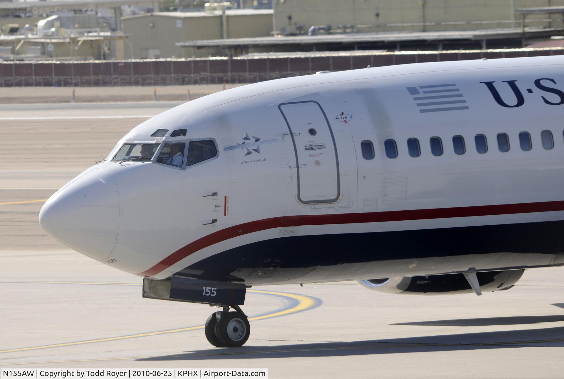 N155AW, 1987 Boeing 737-3G7 C/N 23777, Taxiing to Gate at PHX