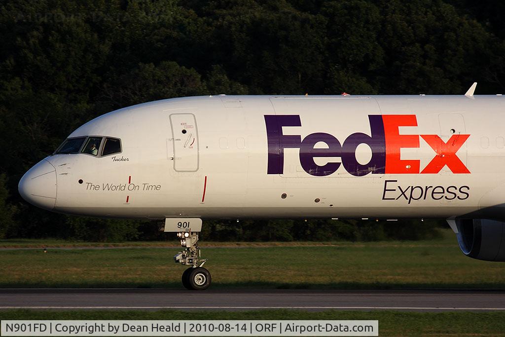 N901FD, 1993 Boeing 757-2B7 C/N 27122, FedEx 