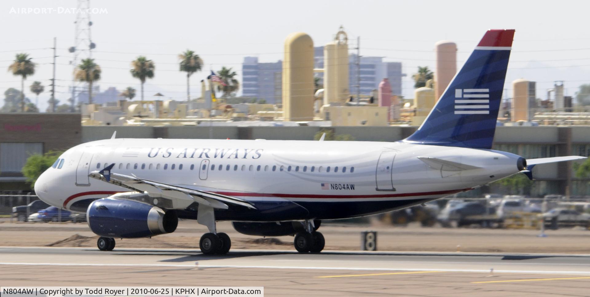 N804AW, 1999 Airbus A319-132 C/N 1043, Landing at PHX