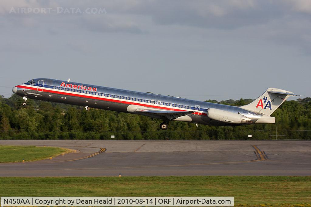 N450AA, 1987 McDonnell Douglas MD-82 (DC-9-82) C/N 49476, American Airlines N450AA (FLT AAL1187) departing RWY 5 en route to Dallas/Fort Worth Int'l (KDFW).