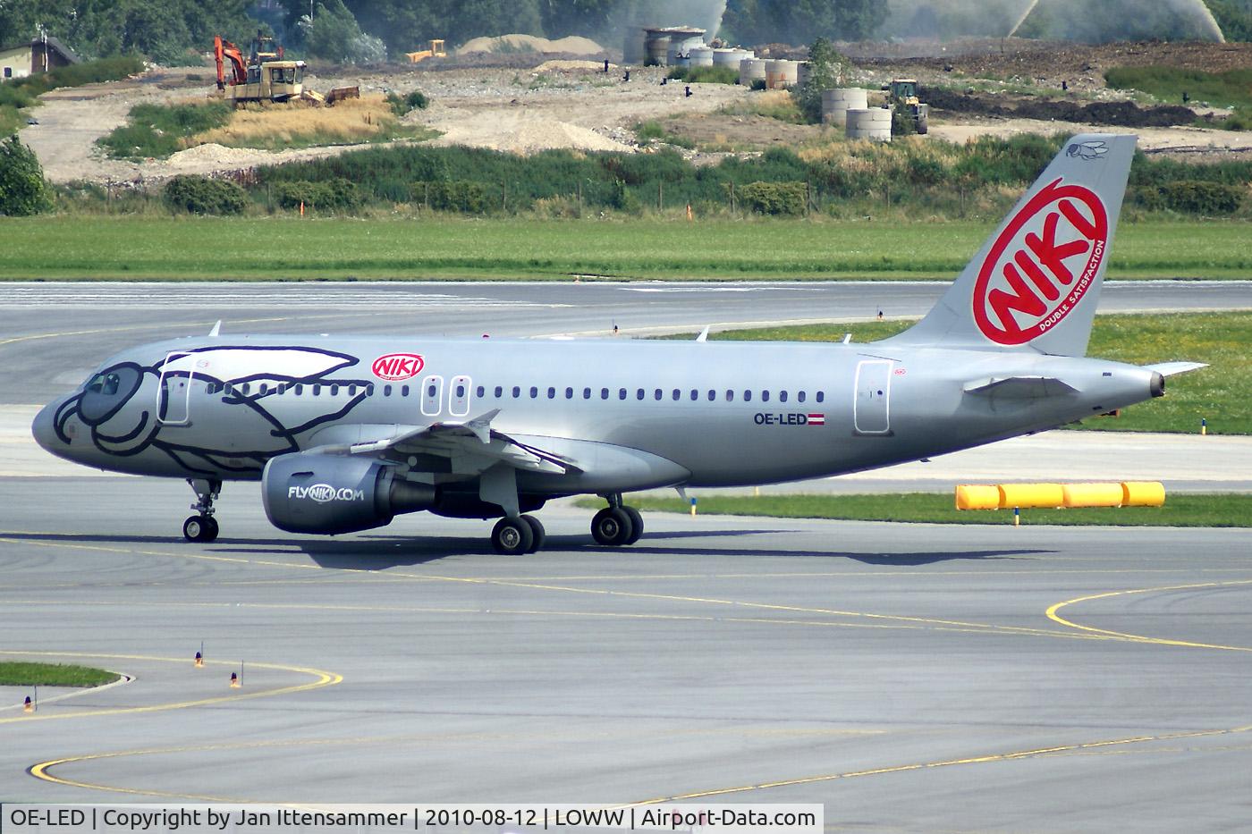 OE-LED, 2008 Airbus A319-112 C/N 3407, Niki @ Vienna