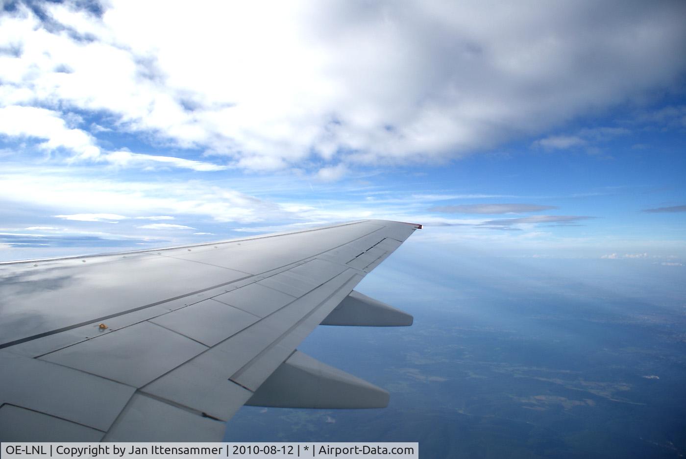 OE-LNL, 2000 Boeing 737-6Z9 C/N 30137, OE-LNL over Austria