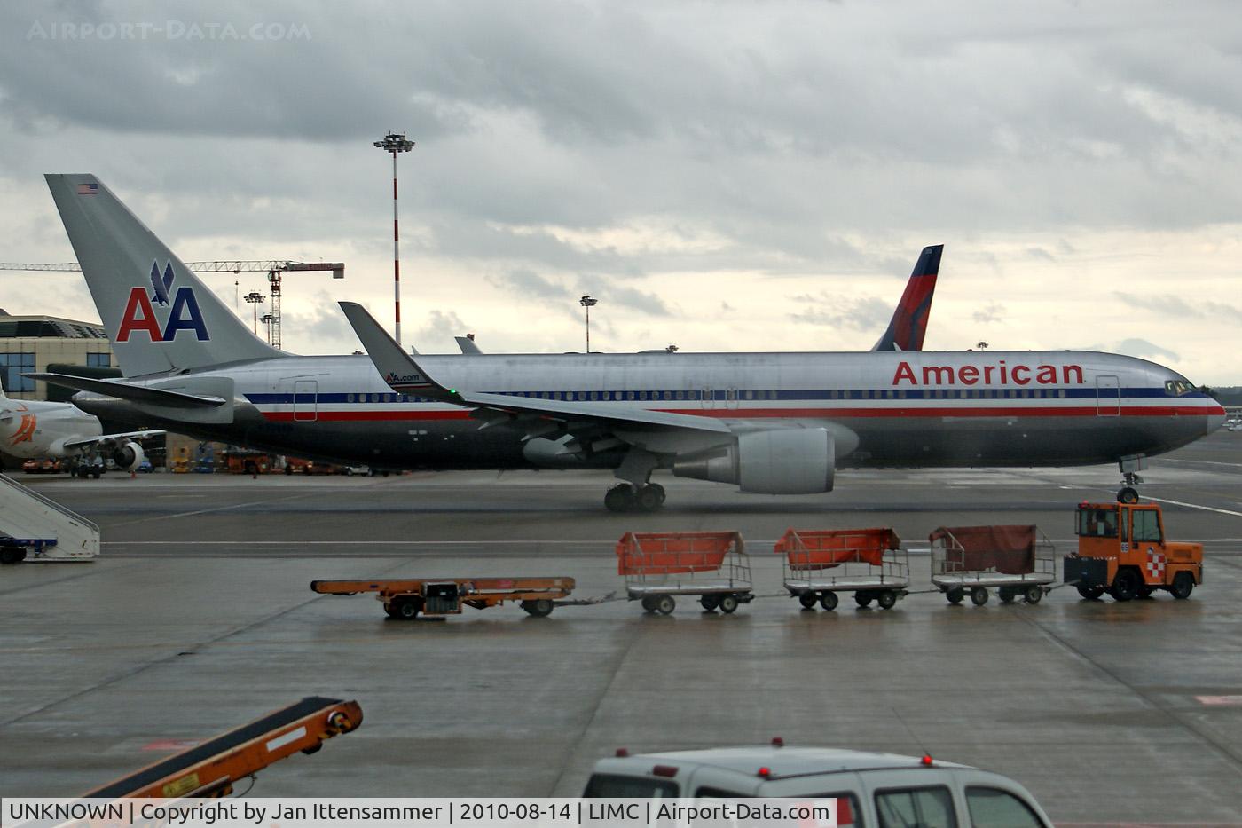 UNKNOWN, Airliners Various C/N Unknown, American Airlines @ Malpensa