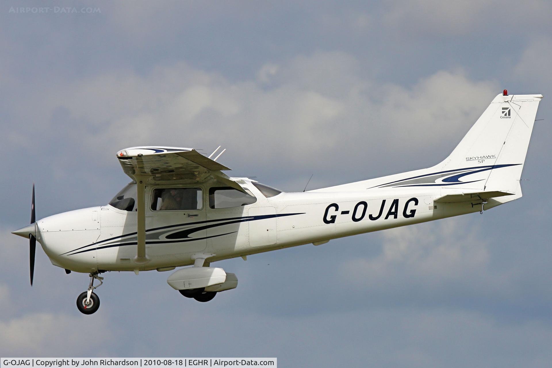 G-OJAG, 2005 Cessna 172S Skyhawk SP C/N 172S9794, Late finals to runway 28