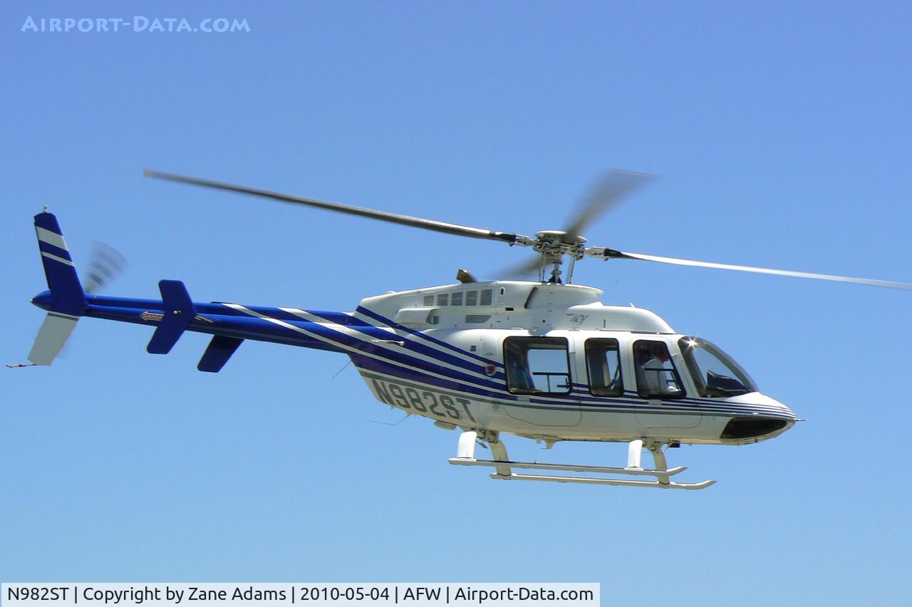 N982ST, 1997 Bell 407 C/N 53200, At Alliance Fort Worth - departing office building private heliport