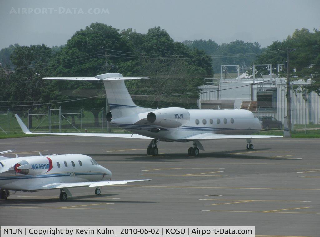 N1JN, 1998 Gulfstream Aerospace G-V C/N 538, One of several Gulfstreams in town for the Memorial Tournament