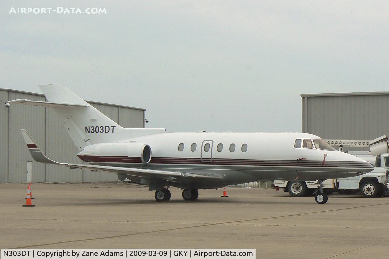 N303DT, 1996 Raytheon Hawker 800XP C/N 258303, At Arlington Municipal - TX