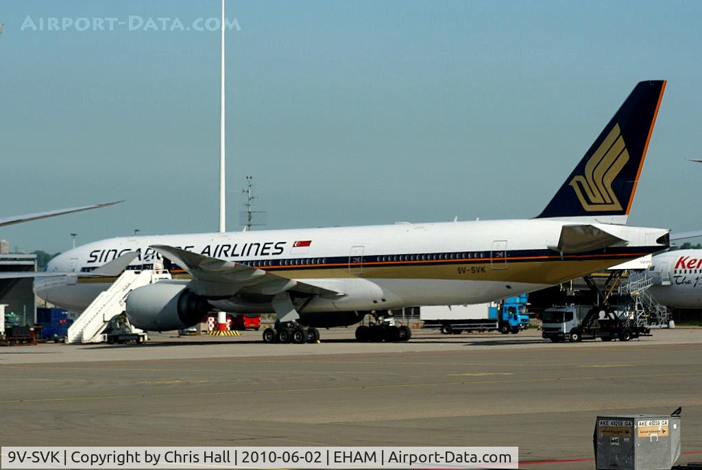 9V-SVK, 2002 Boeing 777-212/ER C/N 28520, Singapore Airlines