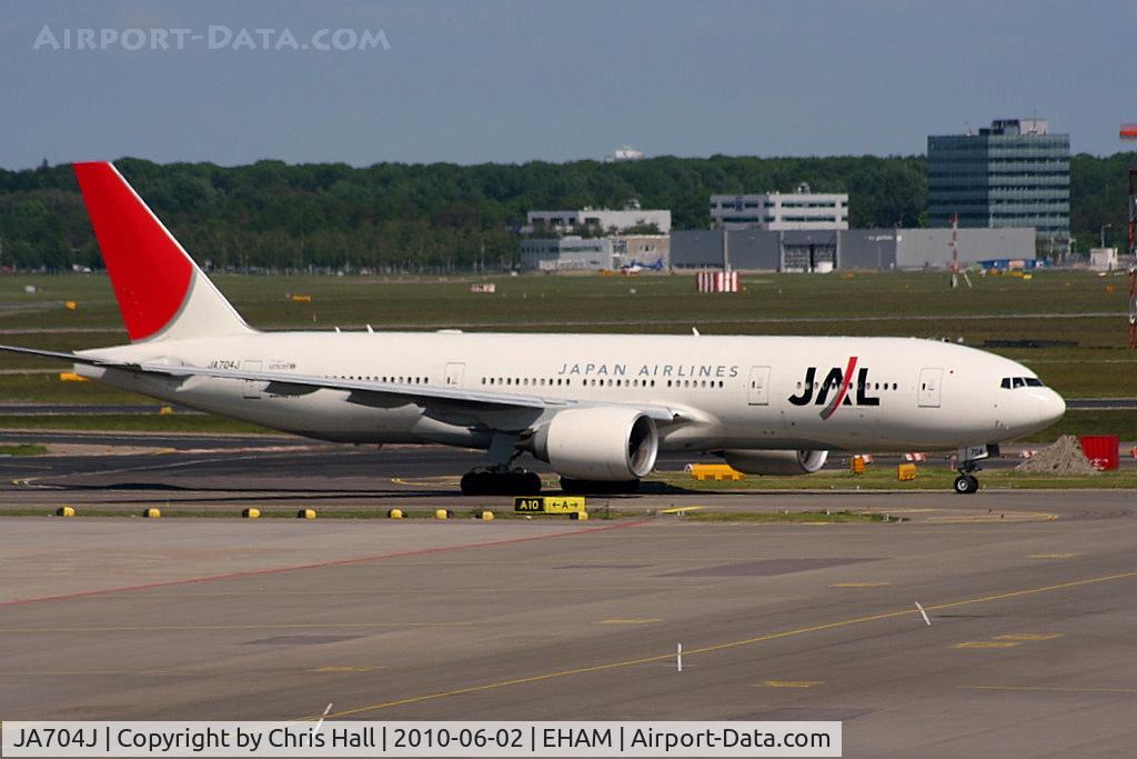 JA704J, 2003 Boeing 777-246/ER C/N 32892, Japan Airlines