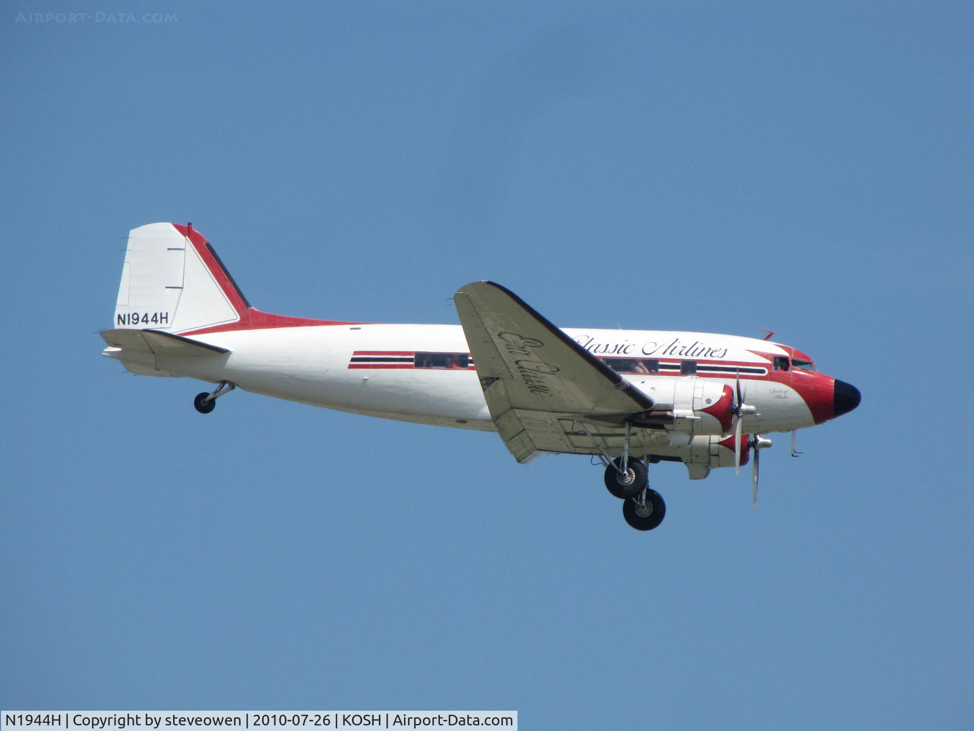 N1944H, 1945 Douglas DC-3C (C-47B-50-DK) C/N 34378, Part of mass arrival of DC-3's Oshkosh airshow 2010