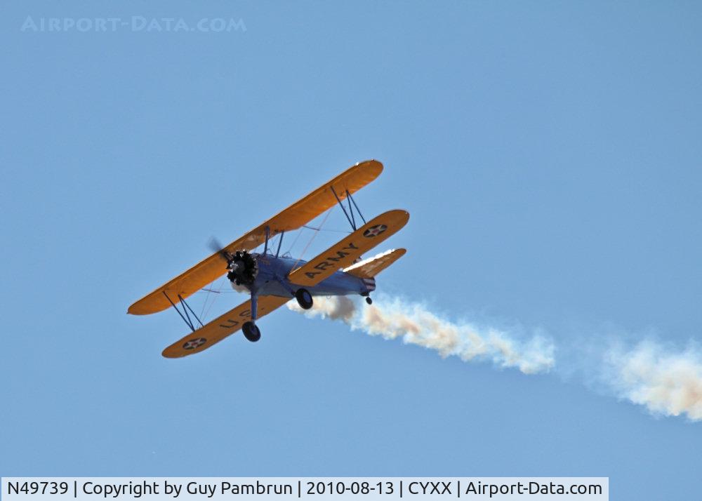 N49739, 1943 Boeing A75N1(PT17) C/N 75-4462, Performing at the 2010 Abbotsford Airshow.