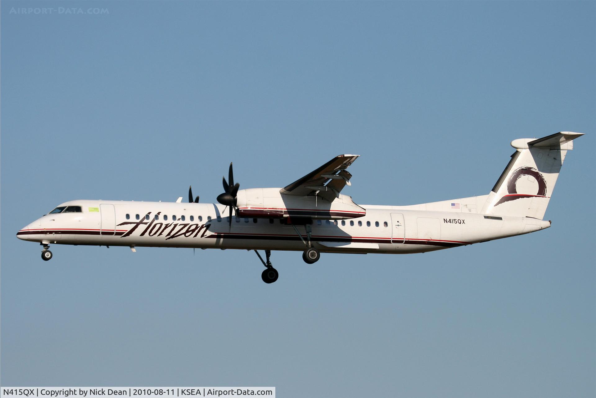 N415QX, 2003 De Havilland Canada DHC-8-402 Dash 8 C/N 4081, KSEA