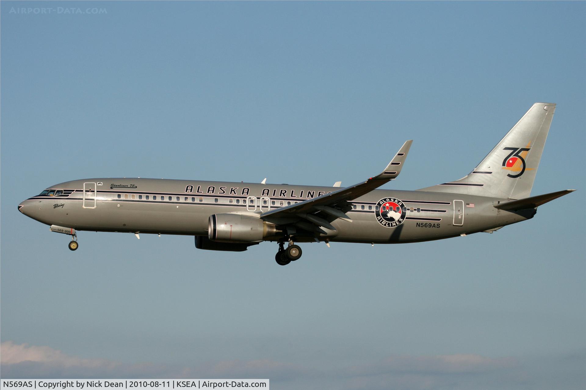 N569AS, 2007 Boeing 737-890 C/N 35184, KSEA