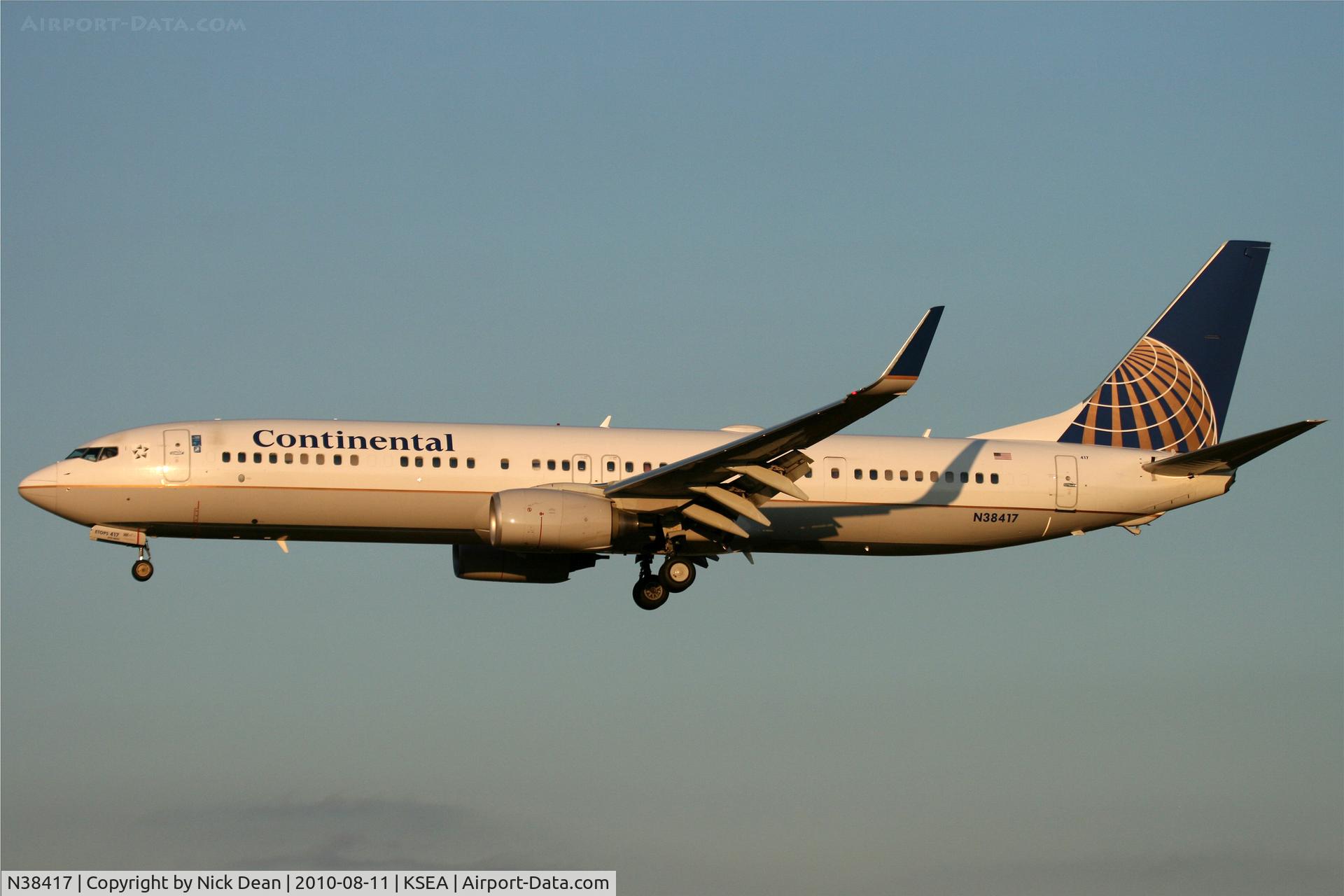 N38417, 2008 Boeing 737-924/ER C/N 31665, KSEA