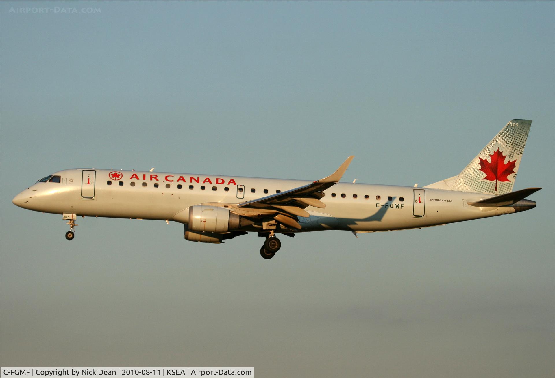 C-FGMF, 2005 Embraer 190AR (ERJ-190-100IGW) C/N 19000019, KSEA