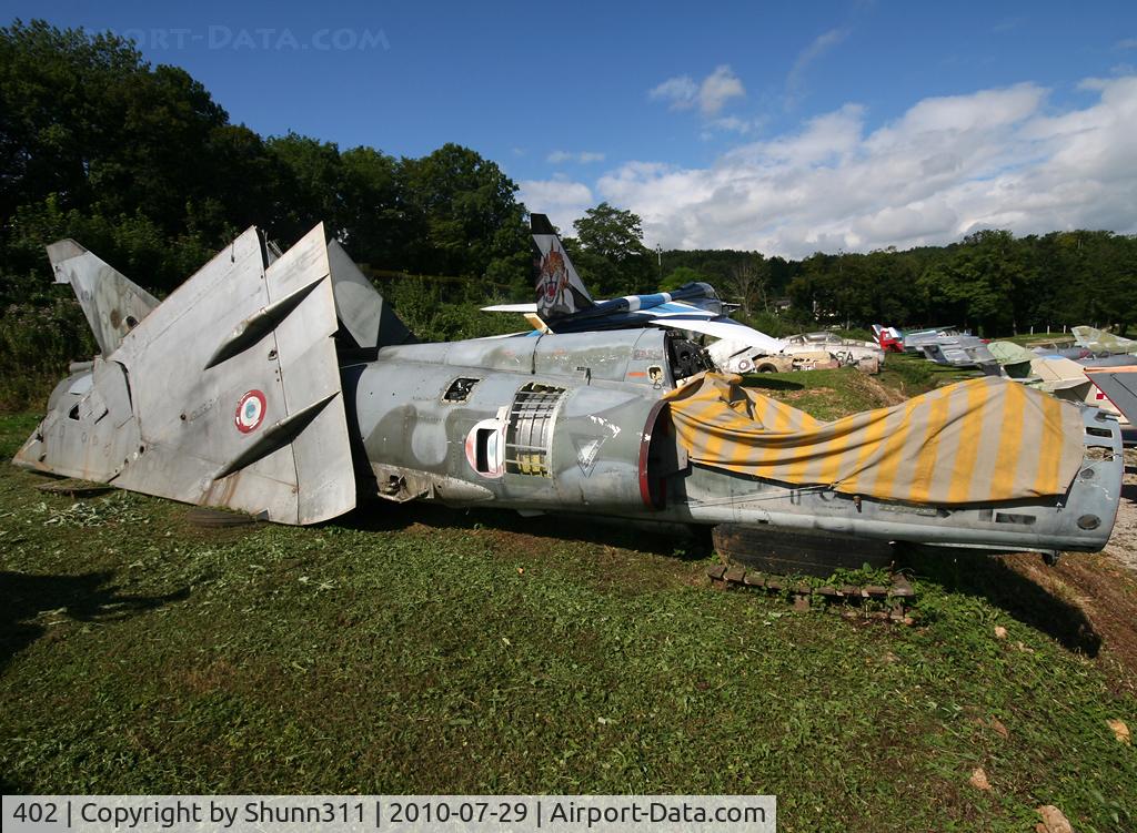 402, Dassault Mirage IIIE C/N 402, S/n 402 - Mirage IIIE stored inside Savigny-les-Beaune Museum
