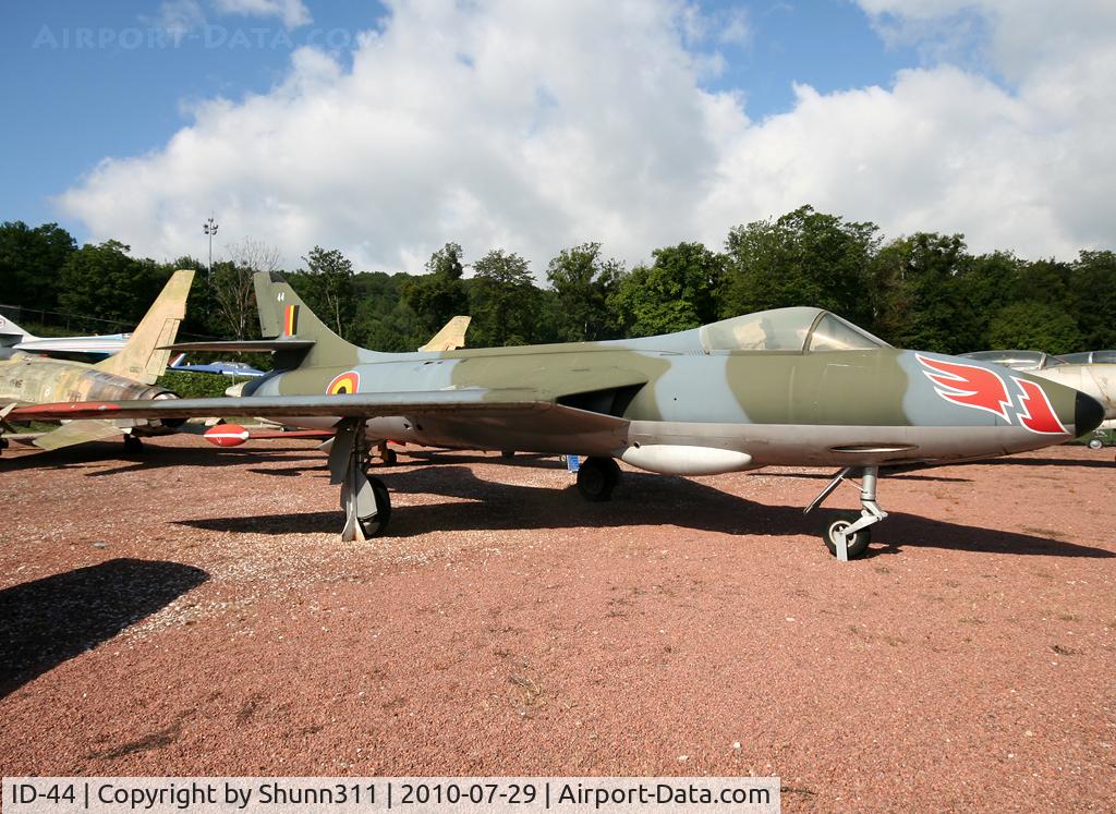 ID-44, Hawker Hunter F.4 C/N AF/HOF57, ID-44 Preserved Belgium Air Force Hawker Hunter inside Savigny-les-Beaune Museum