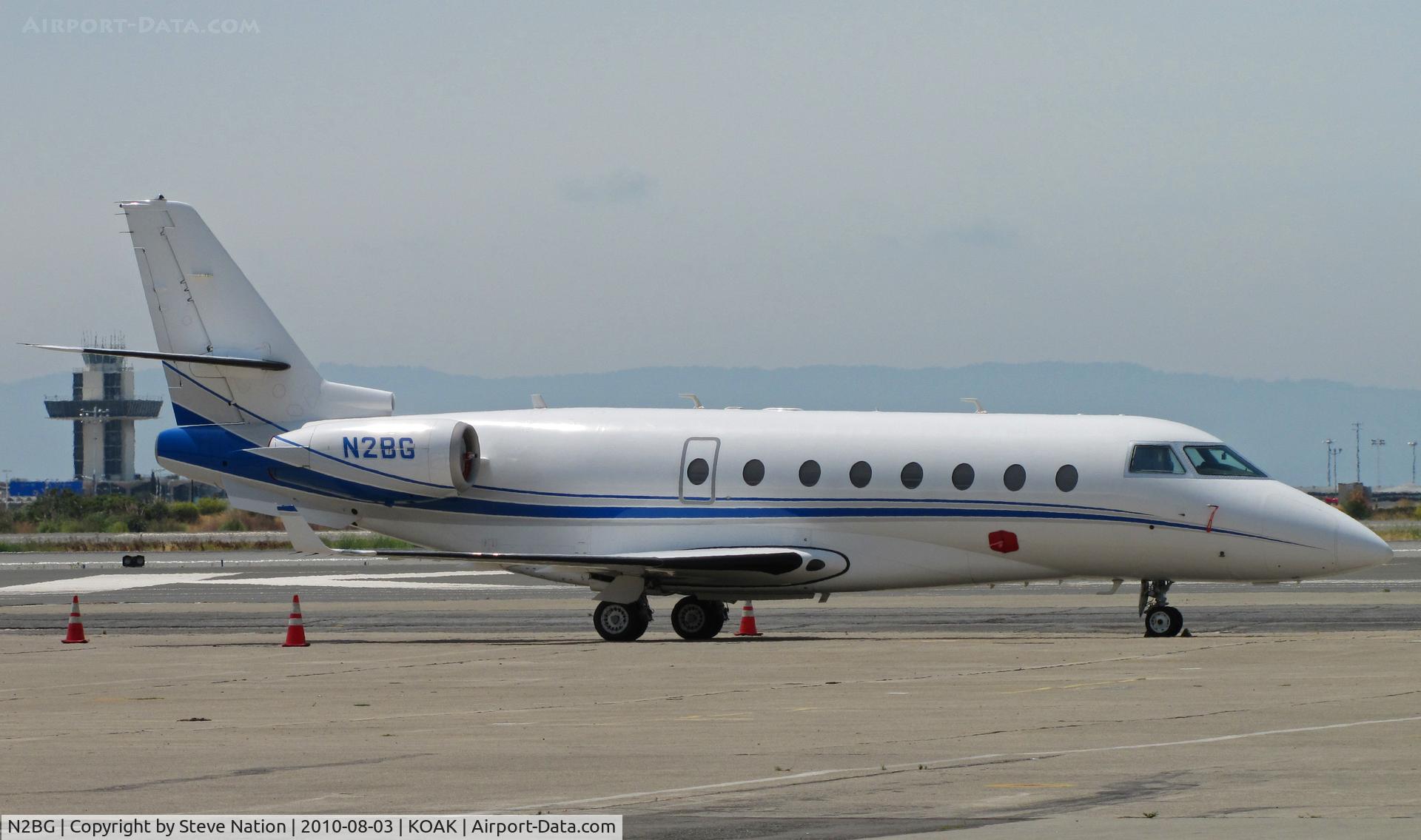 N2BG, 2002 Israel Aircraft Industries Gulfstream 200 C/N 064, California Hotels and Casinos 2002 Israel Aircraft Industries GULFSTREAM 200 on North Field visitors ramp in from KLAS