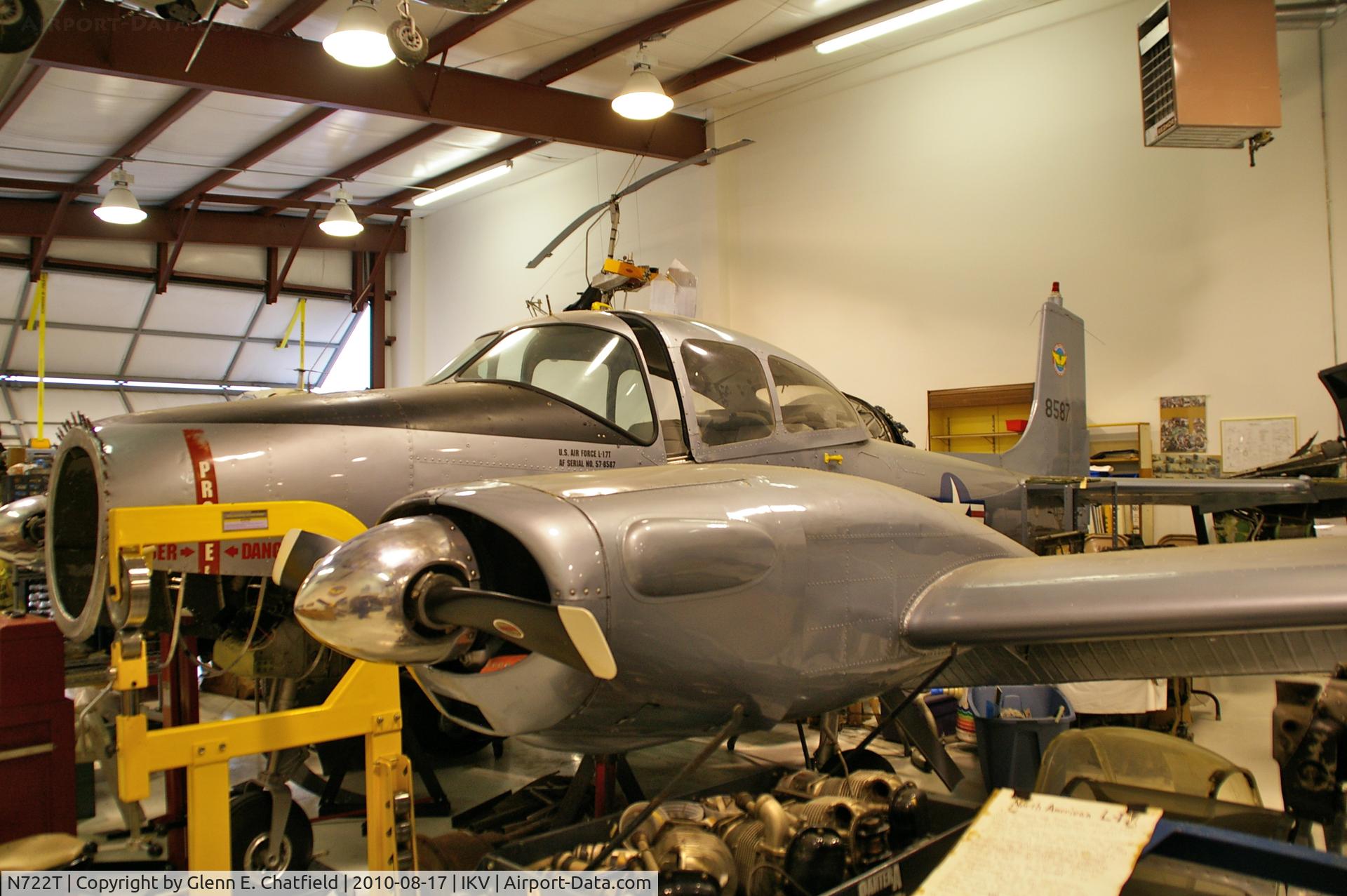 N722T, 1947 Temco D-16A Twin Navion C/N TTN-90 (NAV-4-482), Undergoing rebuild