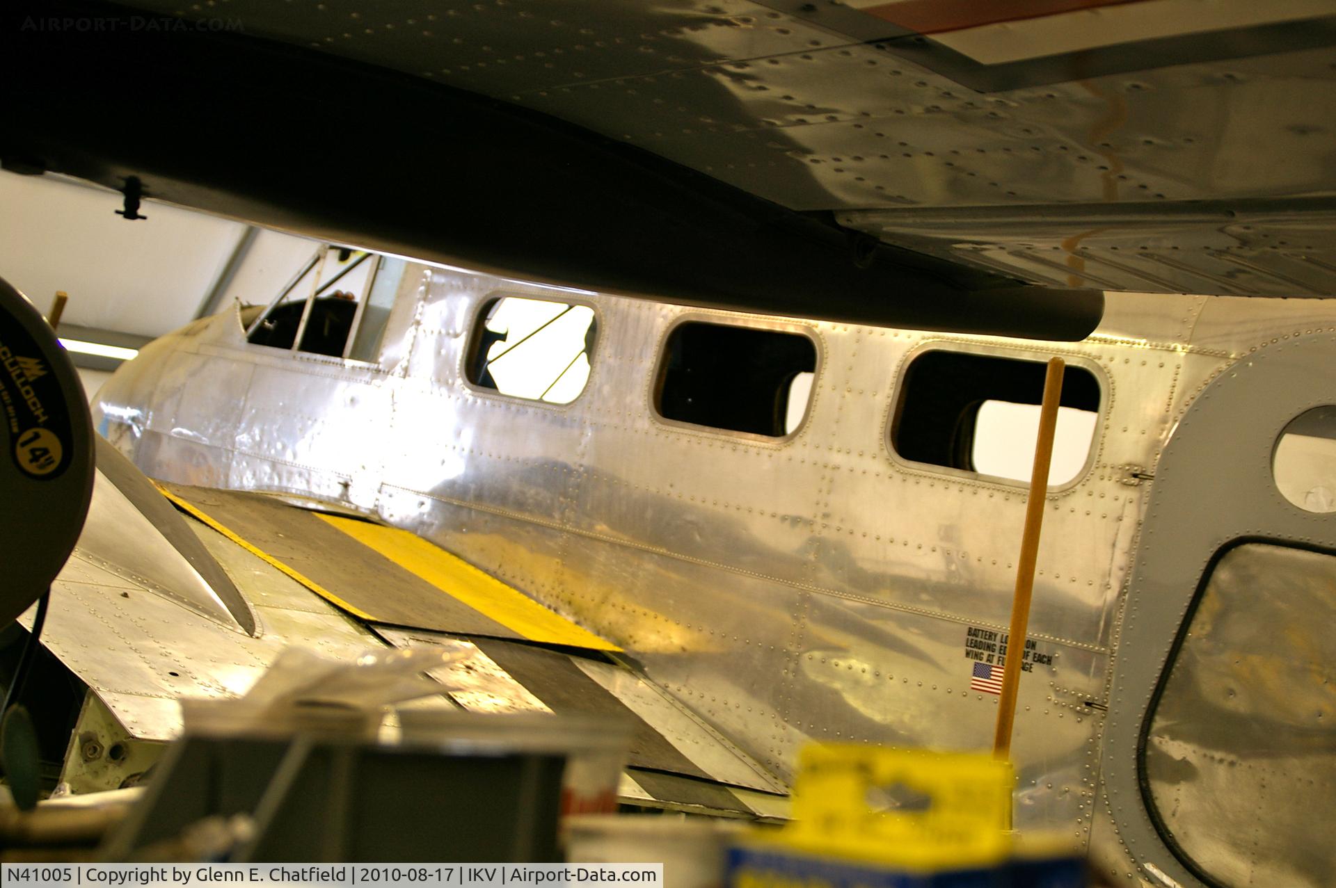 N41005, 1943 Beech UC-45J Expeditor C/N 51236, Undergoing rebuild
