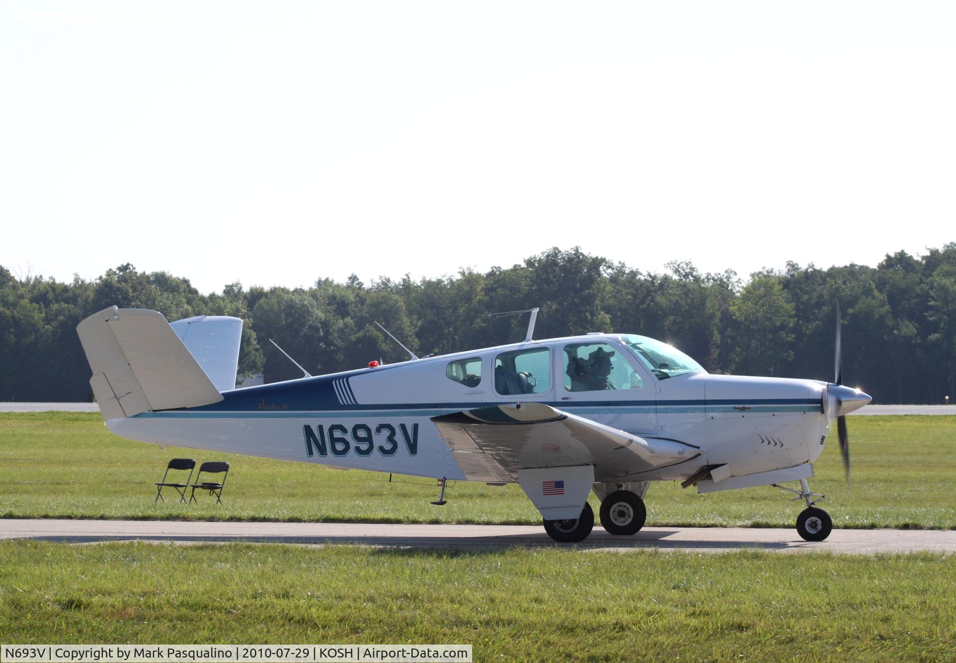 N693V, 1960 Beech M35 Bonanza C/N D-6444, Beech M35