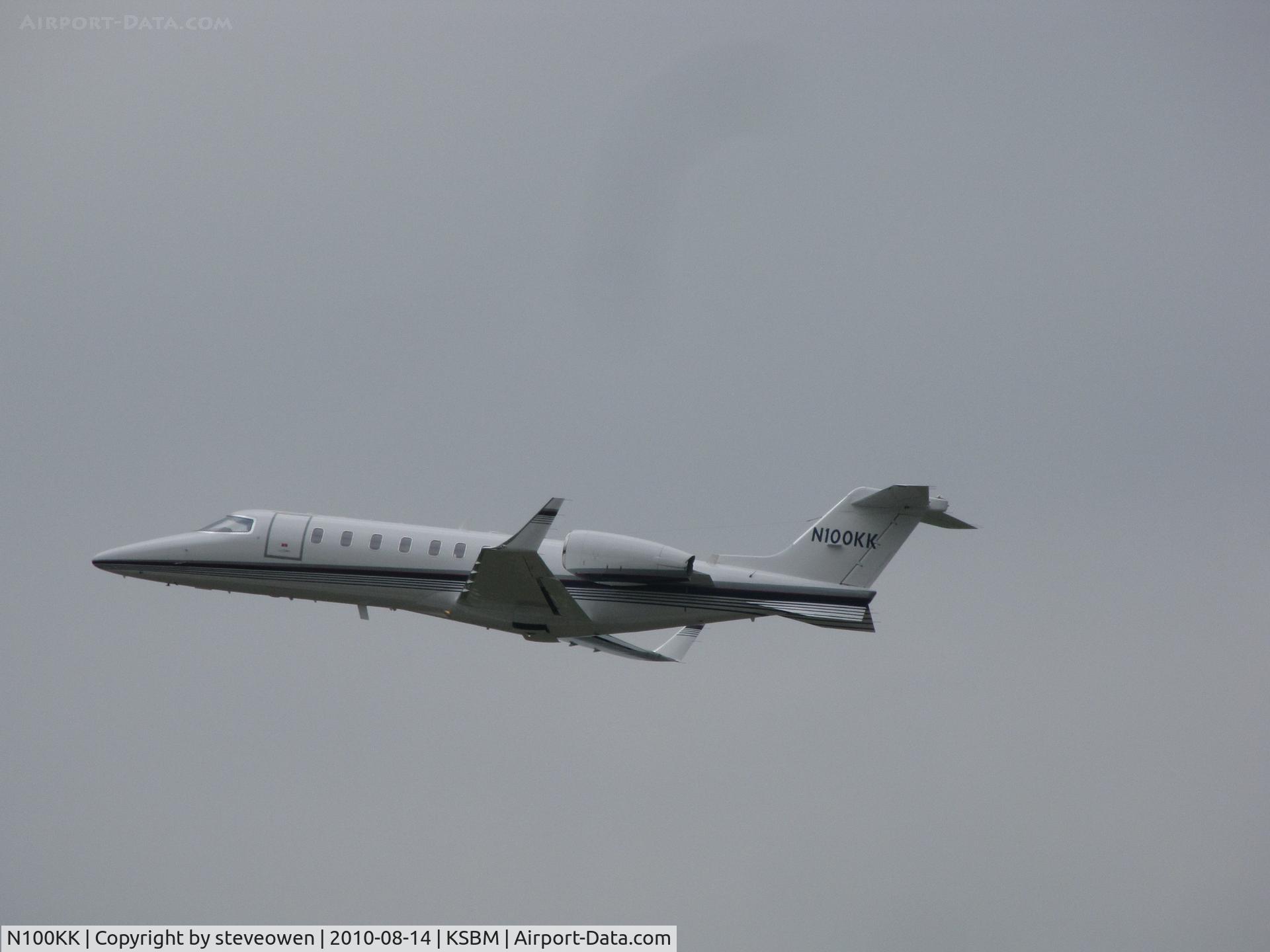 N100KK, 1999 Learjet 45 C/N 065, Taking off into the fog at KSBM during the PGA Tour