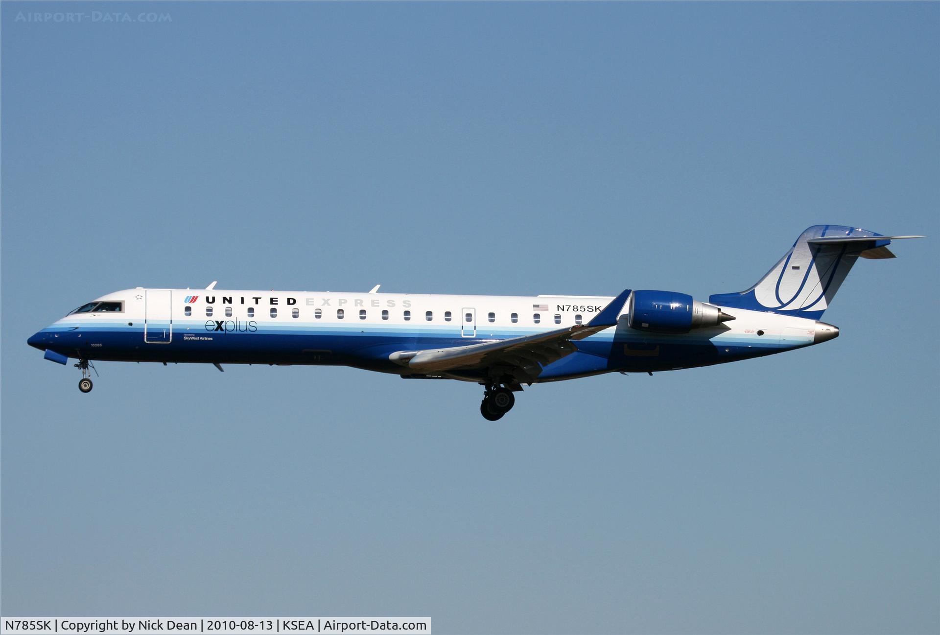 N785SK, 2009 Bombardier CRJ-700 (CL-600-2C10) Regional Jet C/N 10285, KSEA