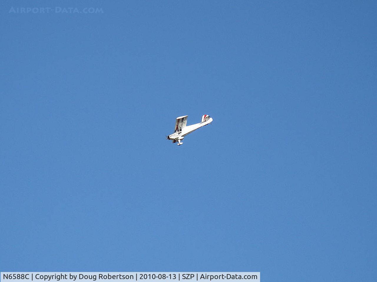 N6588C, 1992 Taylorcraft/Swick T-Clips C/N 1, 1992 McCain SWICK-CLIP-T, aerobatic practice w/o smoke