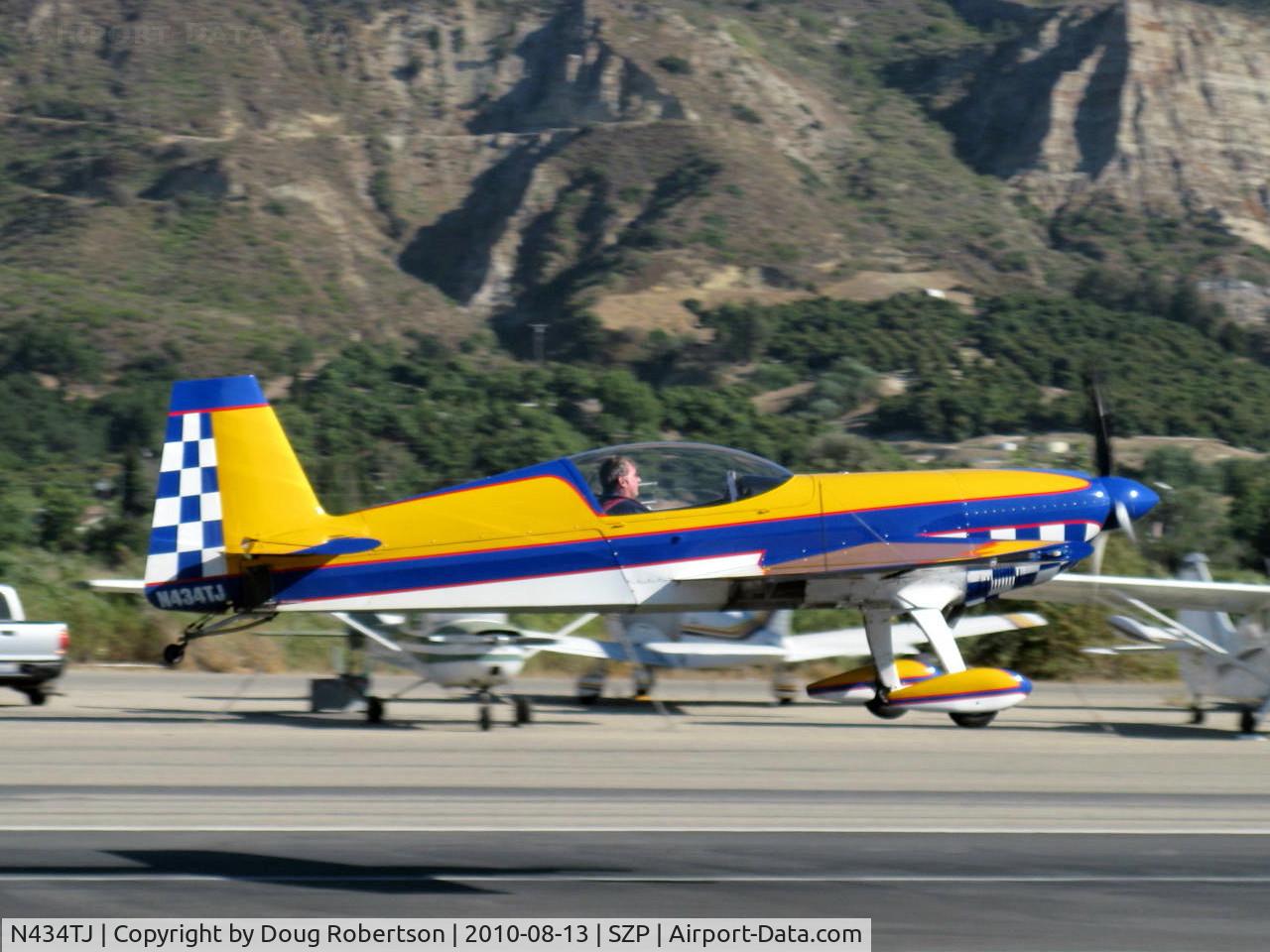 N434TJ, 1994 Extra EA-300S C/N 019, 1994 Extra Flugzeugbau Gmbh EA-300/S, Lycoming AEIO-540 300 Hp, short wing, takeoff climb Rwy 22