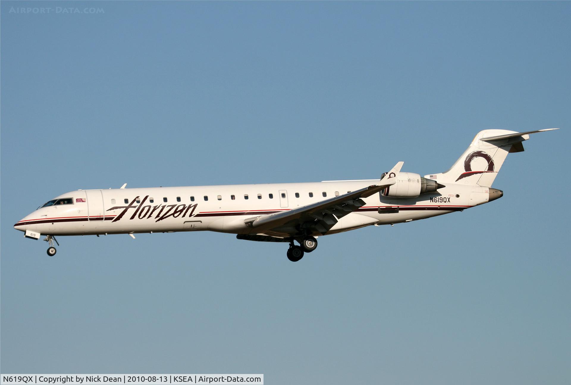 N619QX, 2006 Bombardier CRJ-701 (CL-600-2C10) Regional Jet C/N 10246, KSEA