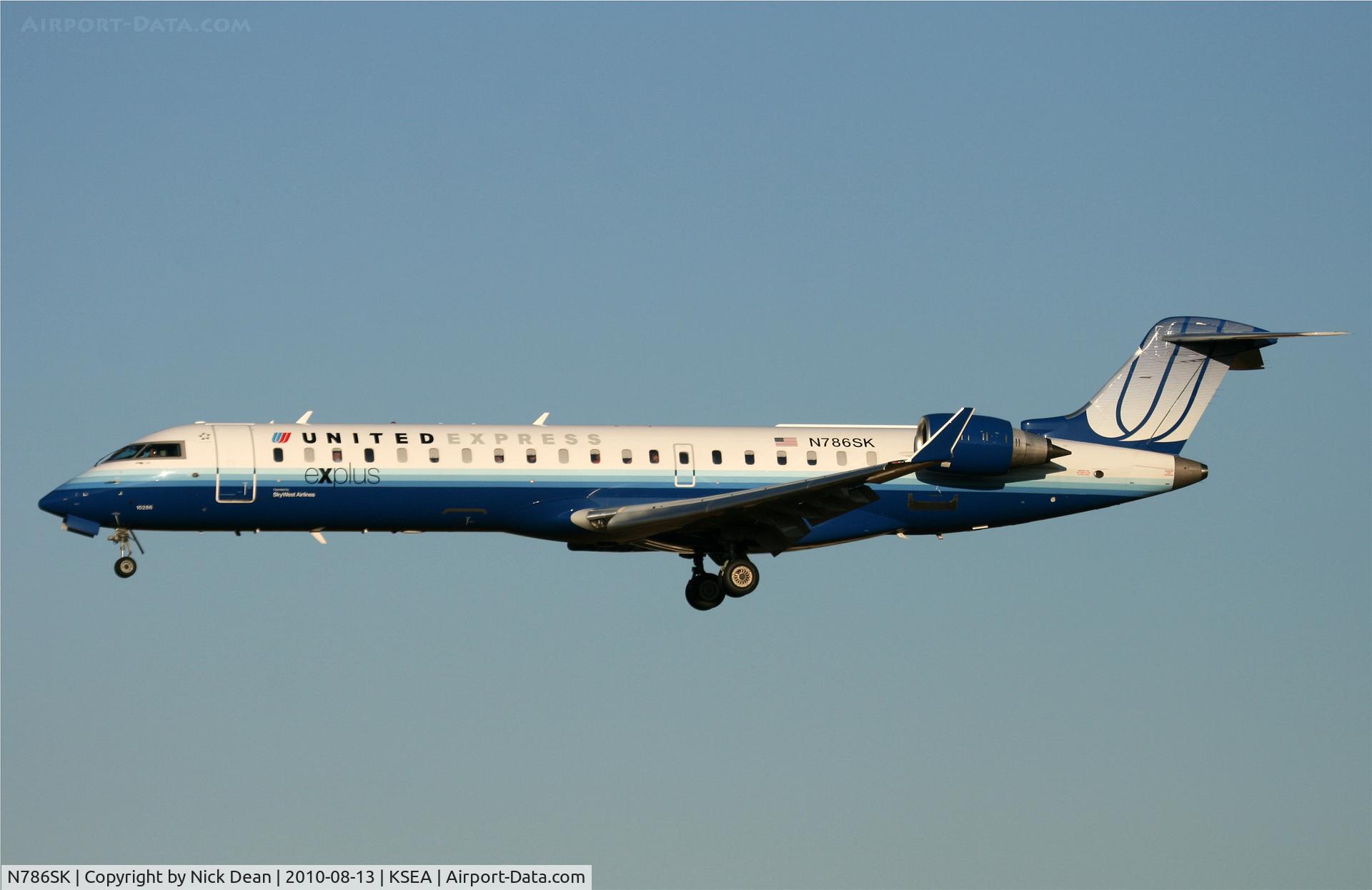 N786SK, 2009 Bombardier CRJ-700 (CL-600-2C10) Regional Jet C/N 10286, KSEA