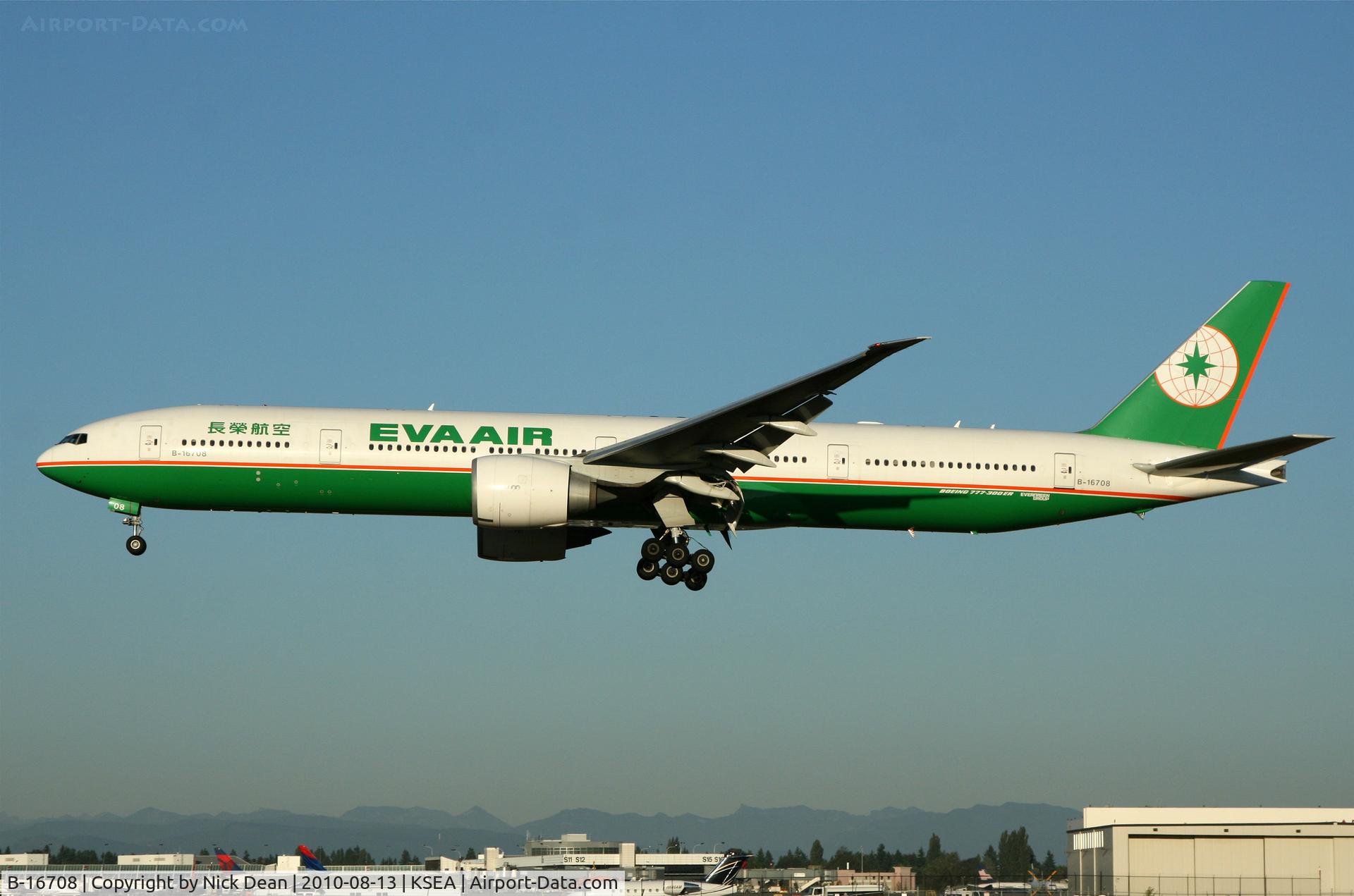 B-16708, 2007 Boeing 777-35E/ER C/N 33752, KSEA Line number 658 Eva 26 short final for 34L