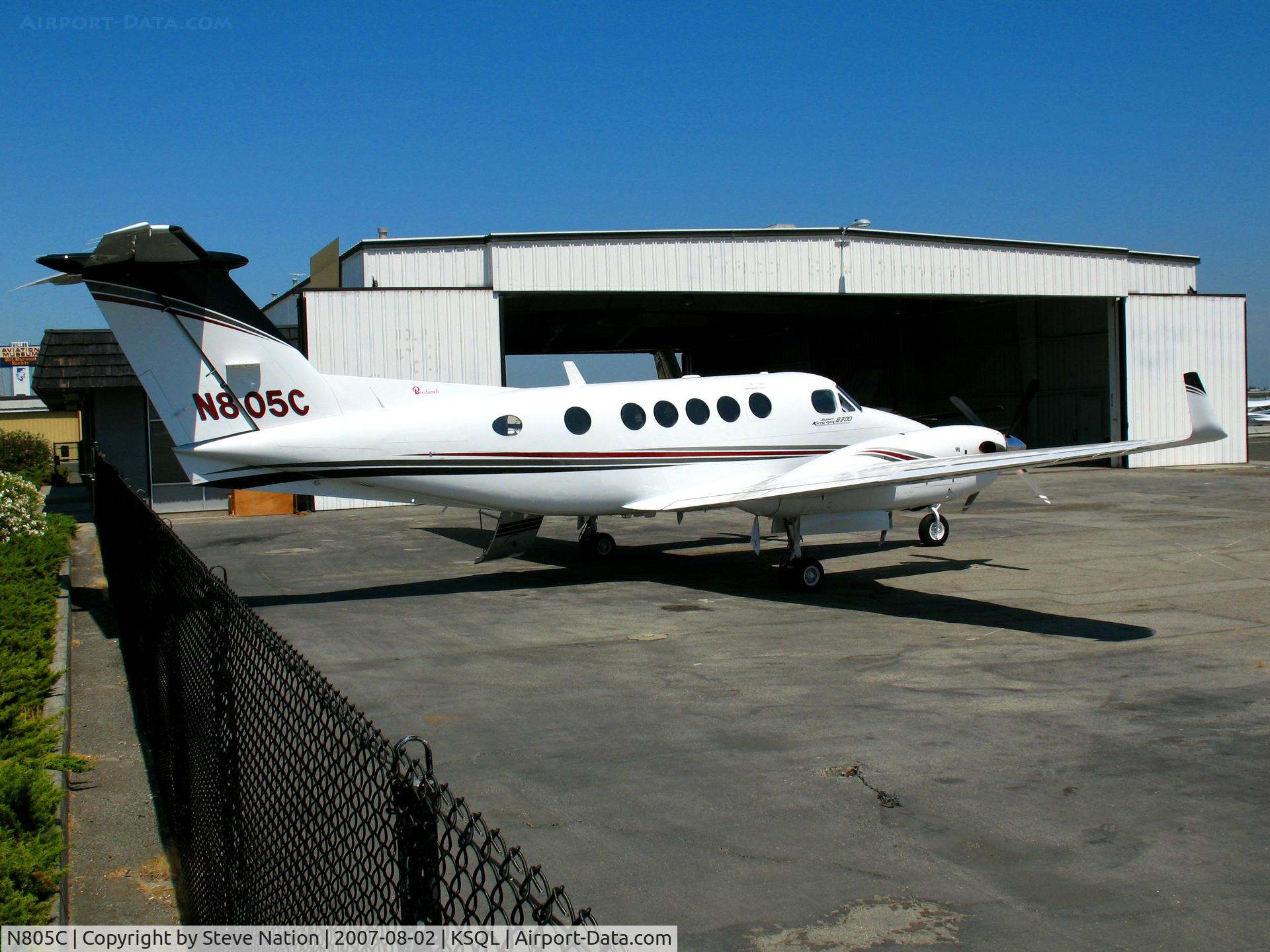 N805C, 2001 Raytheon B200 Super King Air C/N BB-1751, Locally-based 2001 B200 King Air
