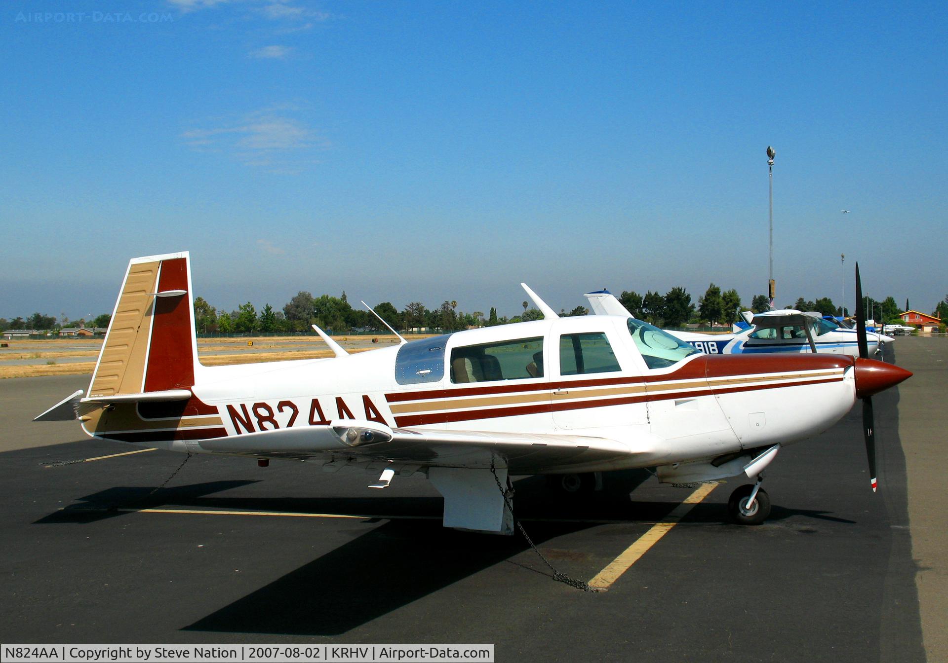 N824AA, 1984 Mooney M20K C/N 25-0824, 1984 Mooney M20K visiting from Nevada