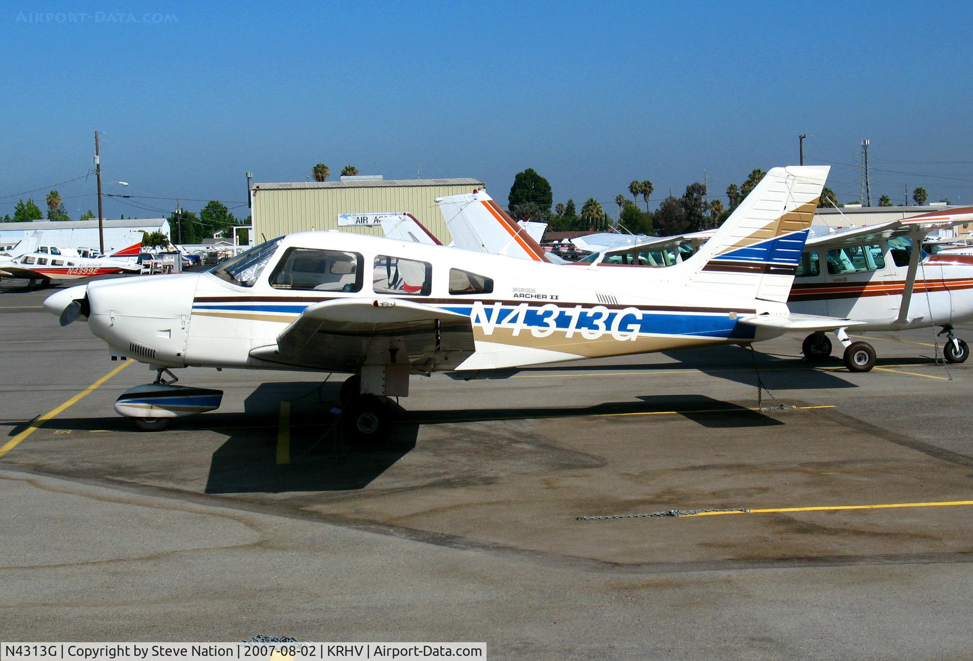 N4313G, 1983 Piper PA-28-181 C/N 28-8390083, Visiting 1983 Piper PA-28-181