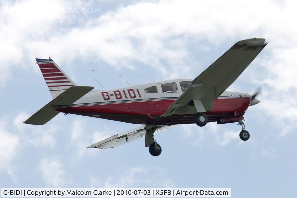 G-BIDI, 1978 Piper PA-28R-201 Cherokee Arrow III C/N 28R-7837135, Piper PA-28R-201 Cherokee Arrow lll at Fishburn Airfield in July 2010.