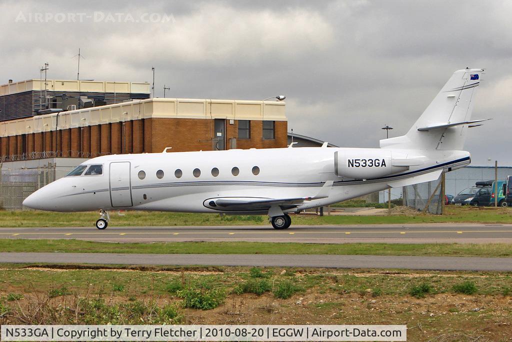 N533GA, 2009 Israel Aircraft Industries Gulfstream 200 C/N 233, New Gulfstream G200 at Luton in all white scheme with New Zealand flag on the tail  - Due to become ZK-VGL in due course