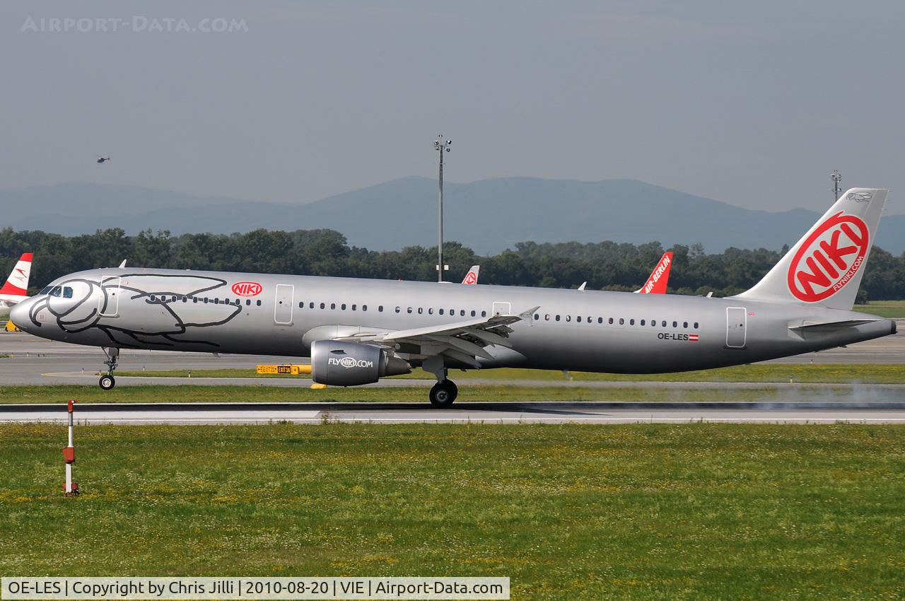 OE-LES, 2008 Airbus A321-211 C/N 3504, NIKI