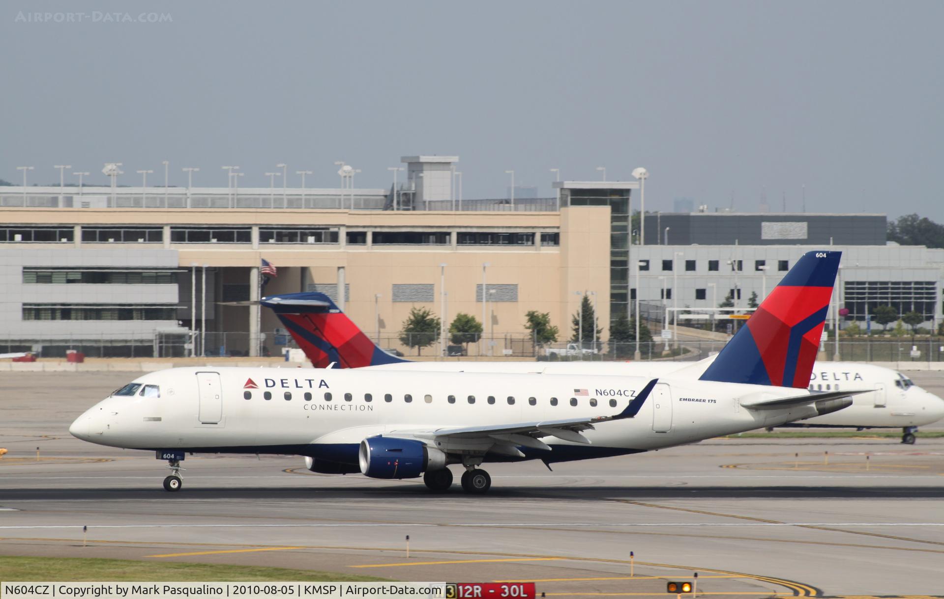 N604CZ, 2007 Embraer 175LR (ERJ-170-200LR) C/N 17000181, ERJ 170-200 LR