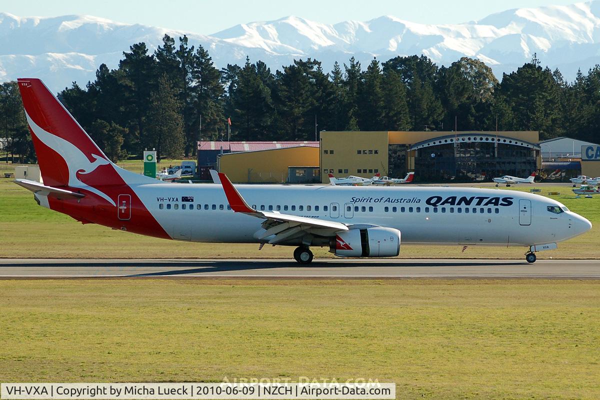 VH-VXA, 2001 Boeing 737-838 C/N 29551, At Christchurch
