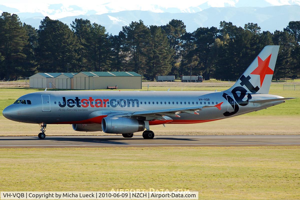 VH-VQB, 2009 Airbus A320-232 C/N 3743, At Christchurch