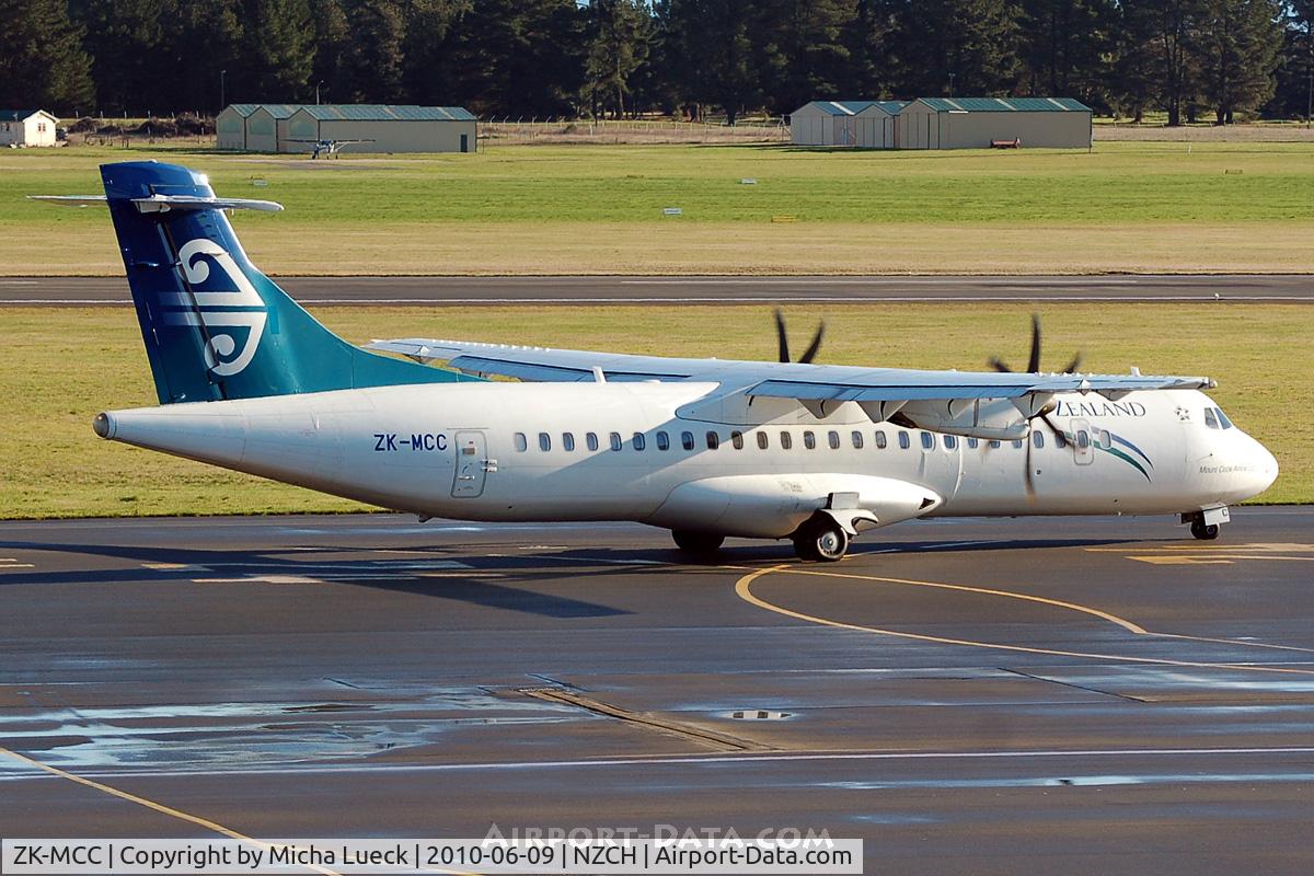 ZK-MCC, 2004 ATR 72-212A C/N 714, At Christchurch