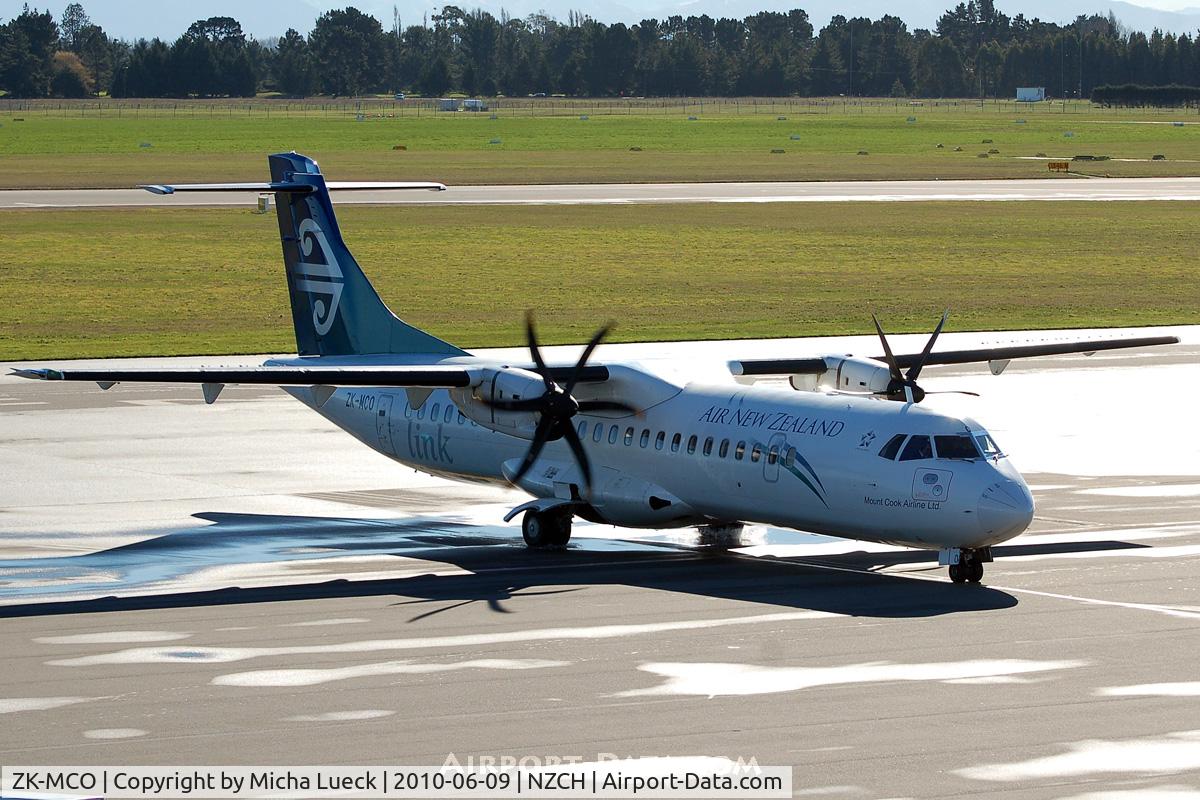 ZK-MCO, 1999 ATR 72-212A C/N 628, At Christchurch