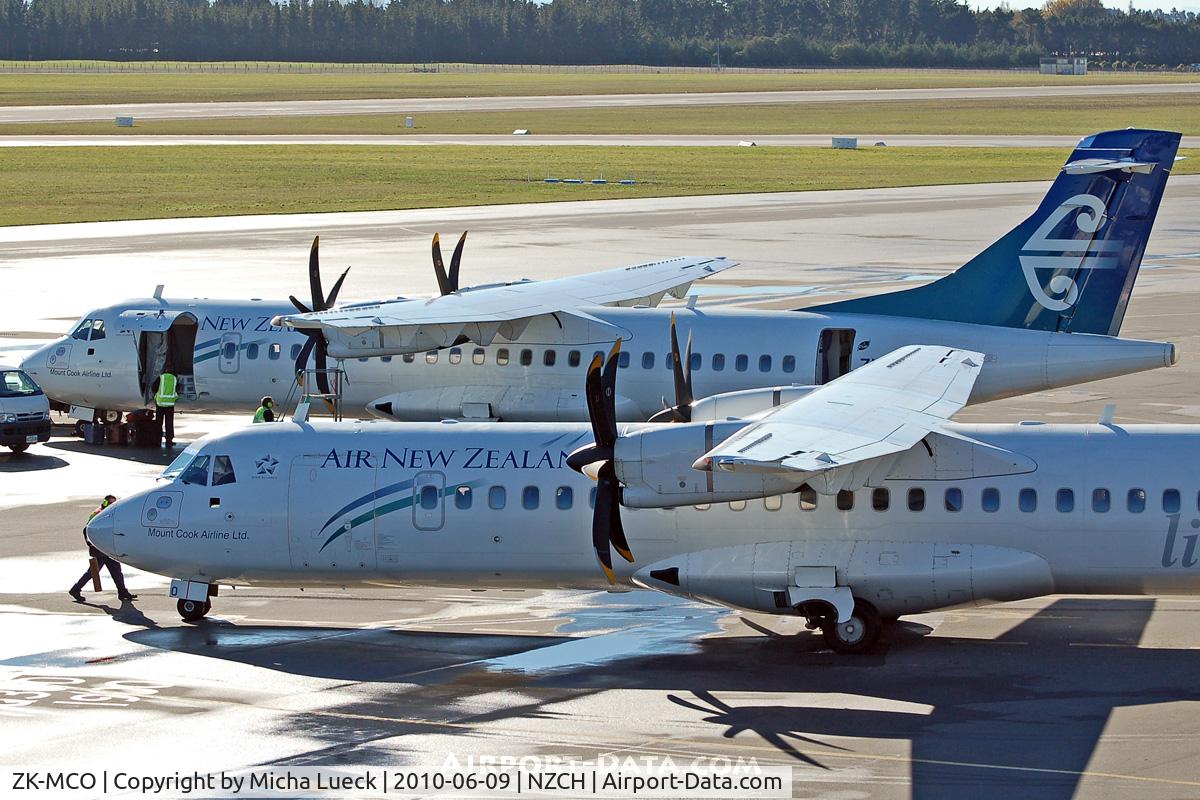 ZK-MCO, 1999 ATR 72-212A C/N 628, With ZK-MCY
