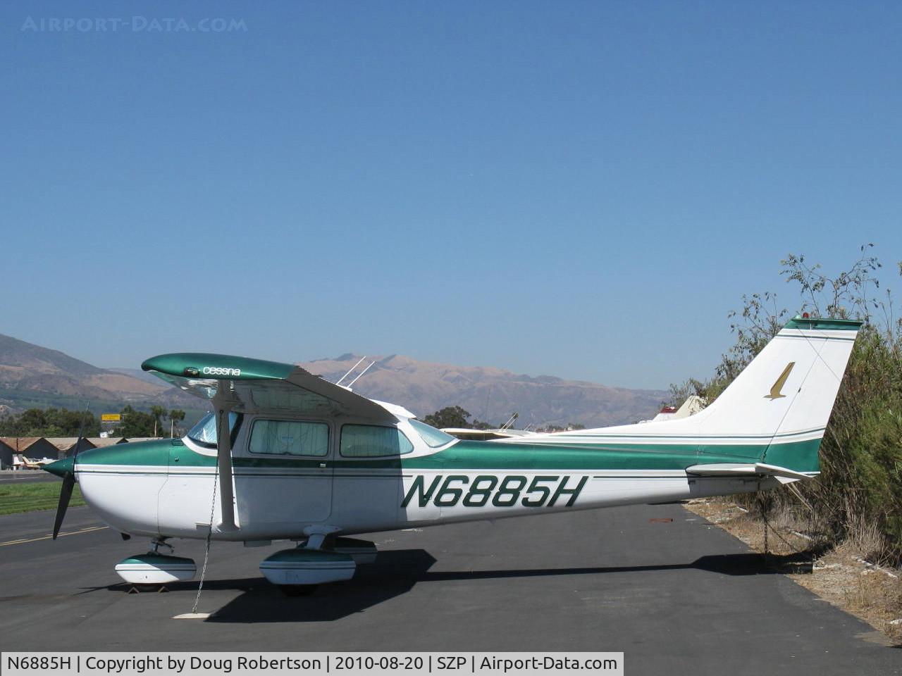 N6885H, 1975 Cessna 172M C/N 17265626, 1975 Cessna 172M, Lycpming O-320-E2D 150 Hp