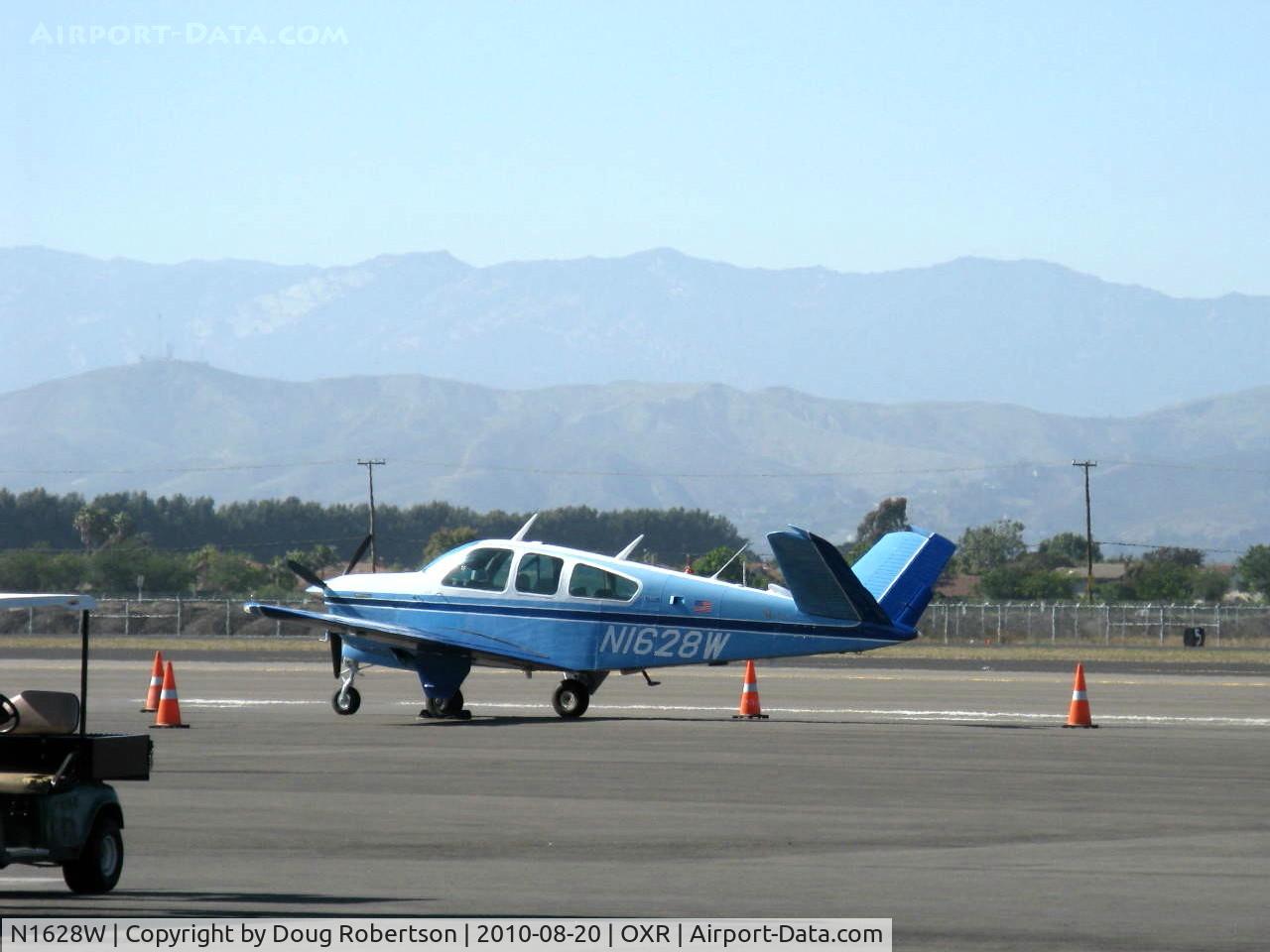 N1628W, Beech V35B Bonanza C/N D-9366, 1972 Beech V35B BONANZA, Continental IO-520 285 Hp