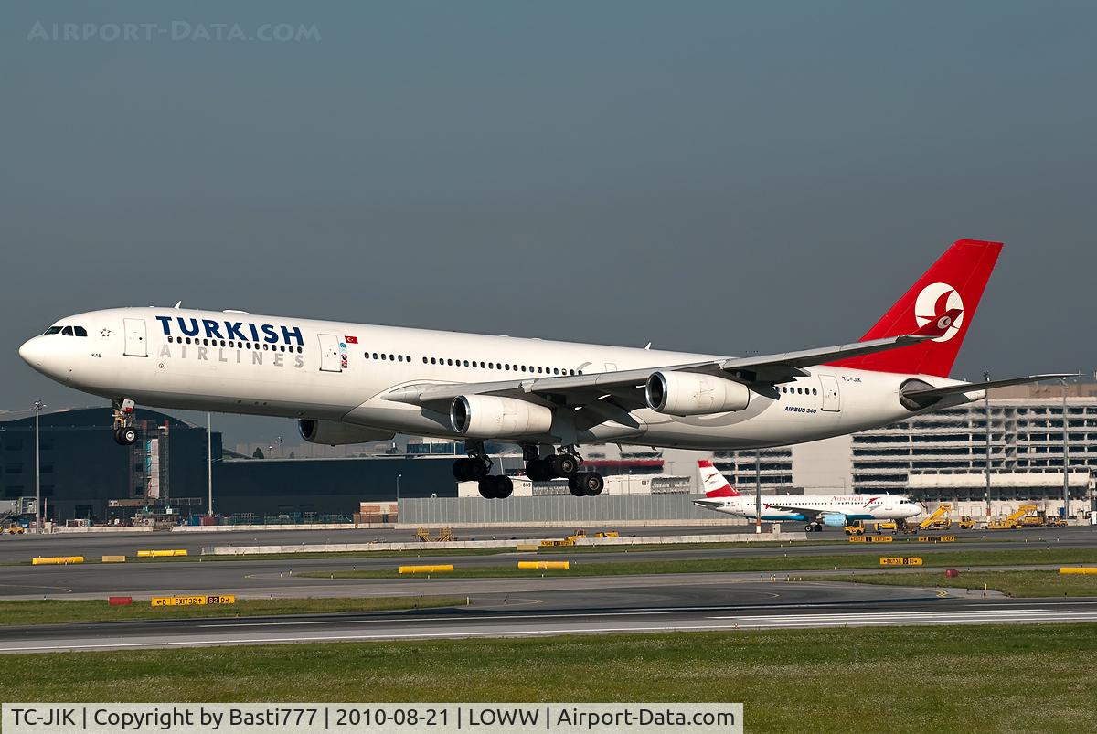 TC-JIK, 1999 Airbus A340-313 C/N 257, Turkish A430 - 300 at Vienna
